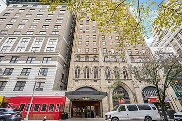 2166 Broadway
