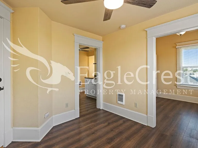 105 N Spokane St — Photo 10