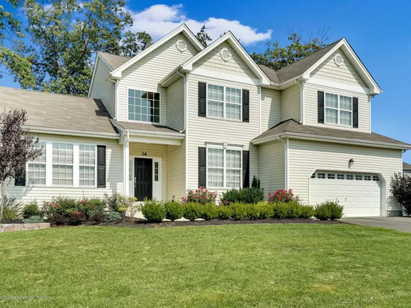 36 Aristocrat Way, Jackson, NJ 08527