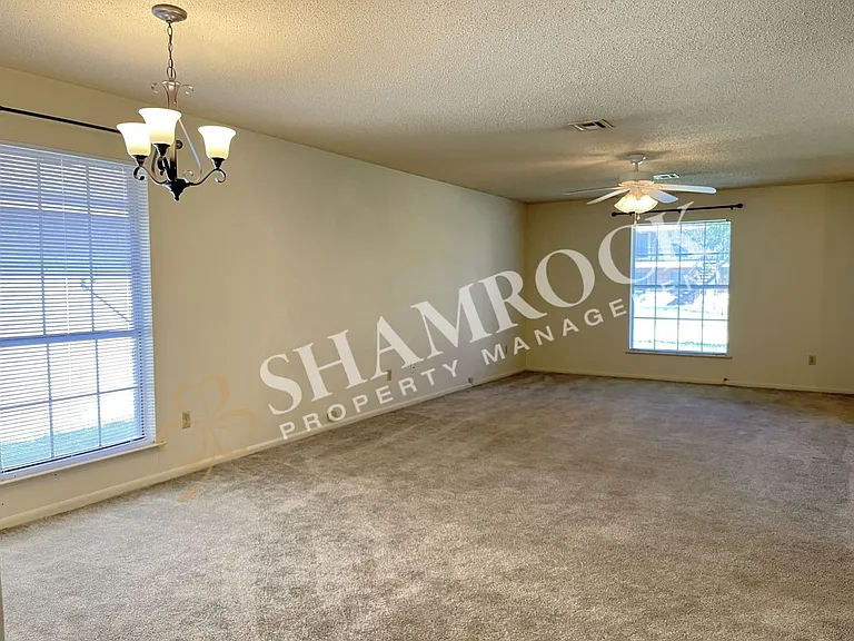 6710 May Dr — Photo 3
