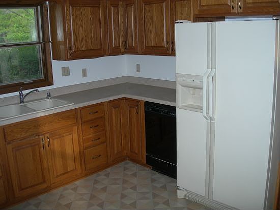 Kitchen w/Appliances Included