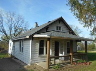 854 Cedar St, Pontiac, MI 48342