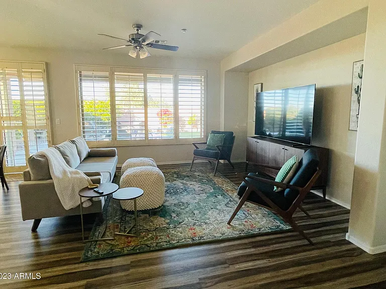 41520 N River Bend Ct — Photo 12