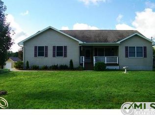 2442 King Rd, Lapeer, MI 48446