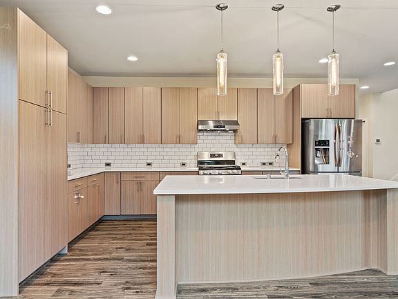 Kitchen - main floor