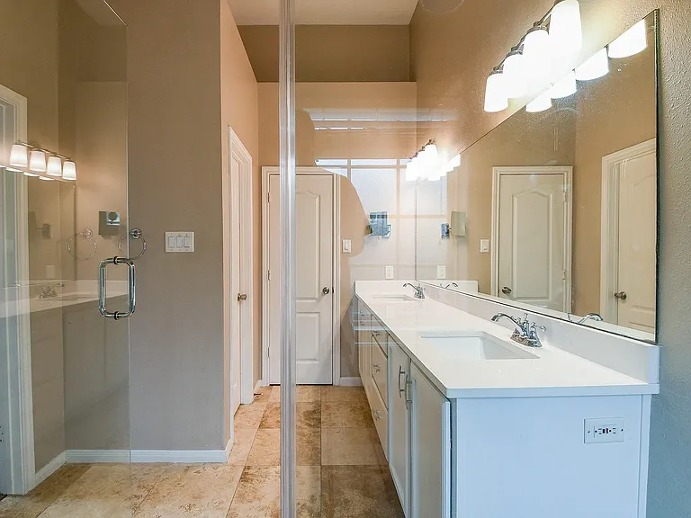 21818 Windsor Castle Dr — Photo 22