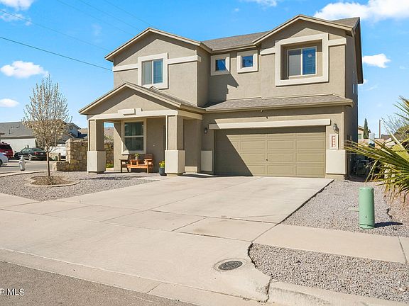 3rd image of 1001 Savoia Pl
