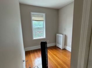 241 Maverick St #3, Boston, MA 02128