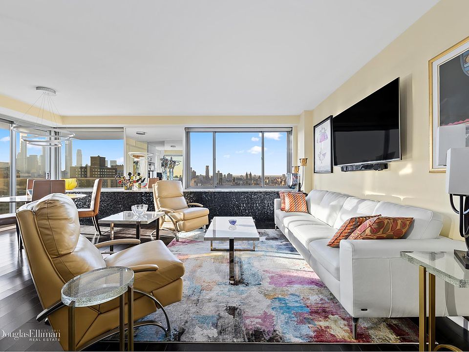 1st image of 300 E 74th St APT 36C