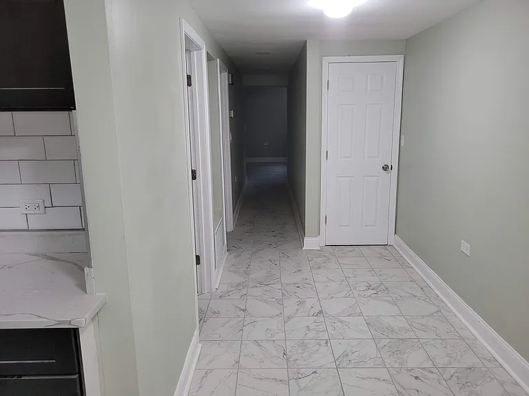 3027 Euclid Ave #2 — Photo 7