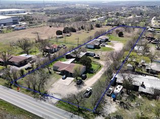 1070 McAngus Rd, Del Valle, TX 78617