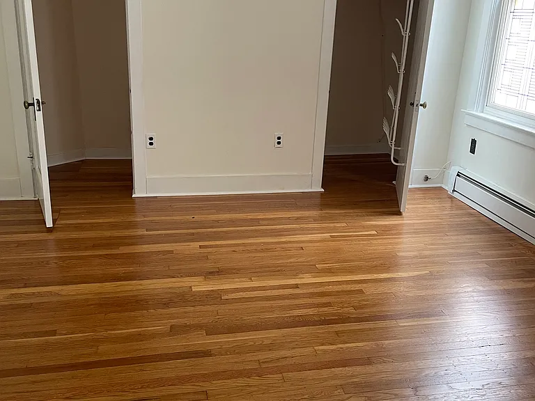 7 W Main St #1 — Photo 10