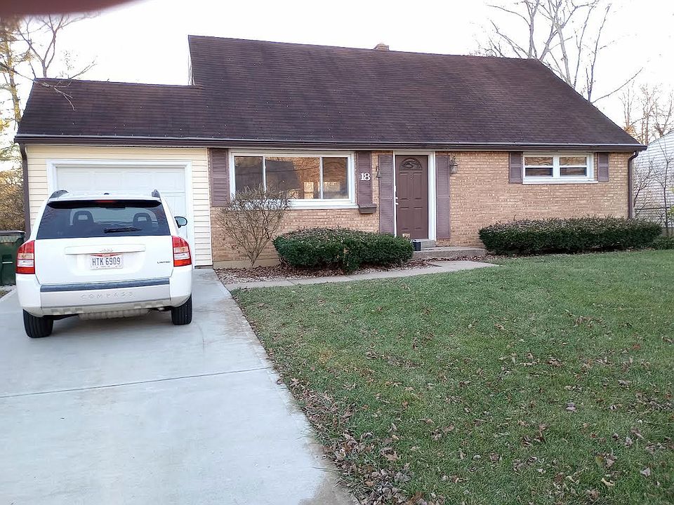 1st image of 18 Deerhill Ln