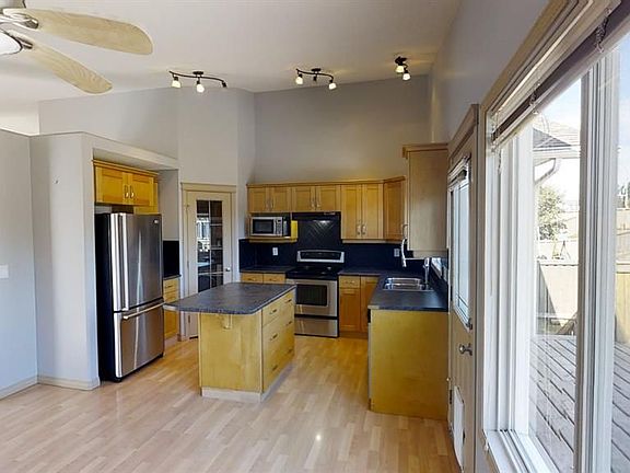 5th image of 11010 S 67th Ave