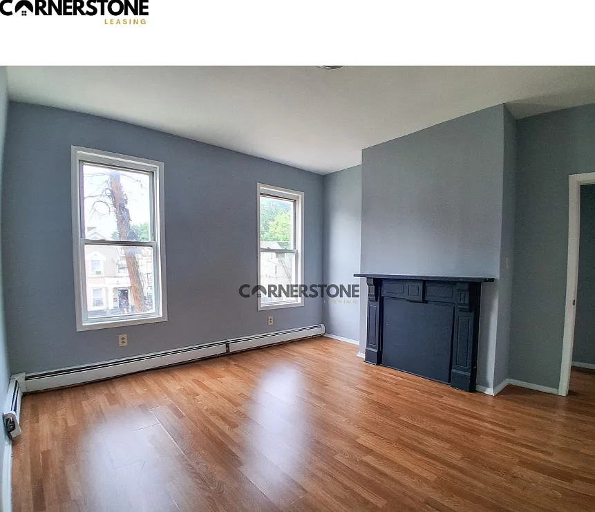 7-9 N Straight St — Photo 3