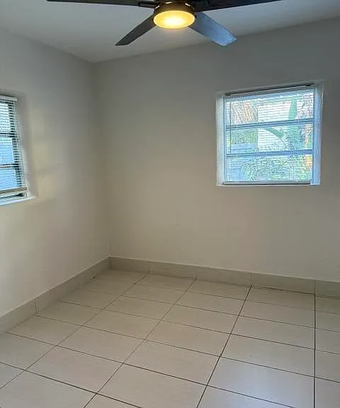 131 S Federal Hwy #1 — Photo 18