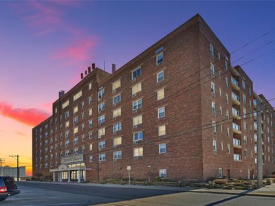 370 W Broadway #6L, Long Beach, NY, 11561