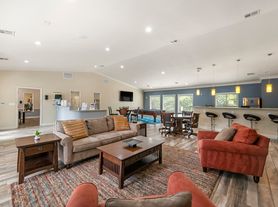 Sterling Glen Apartments