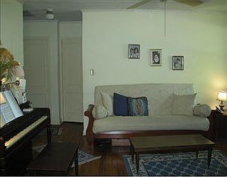 4th image of 1028 Greentree Ave