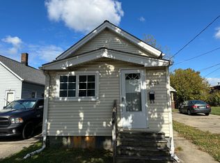 4128 Howlett Ave, Cleveland, OH 44113