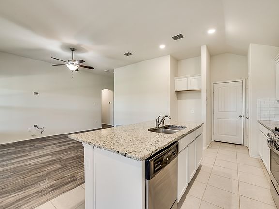 4th image of 14649 Basketweaver Ln