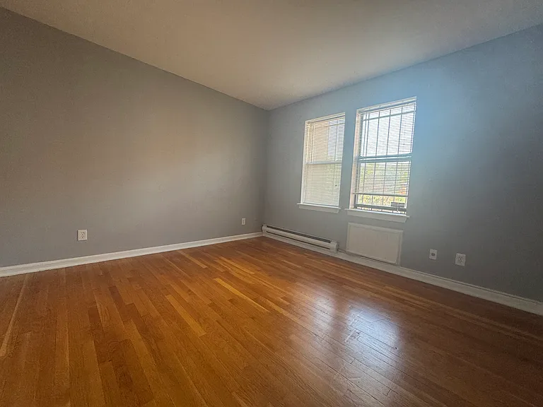20 Townley St #C-3 — Photo 9