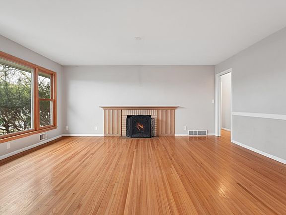 5th image of 7115 W 23rd St