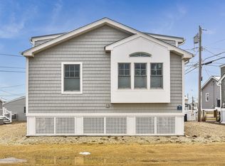 110 W Sandpiper Way, Lavallette, NJ 08735