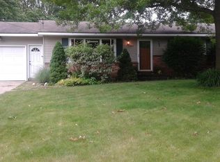 1654 Fairview St, Jenison, MI 49428