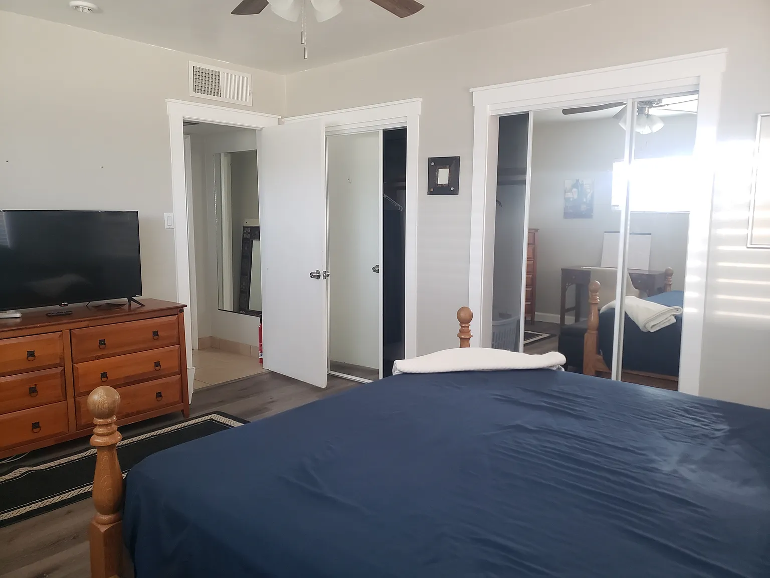 3 bed, 1900 sqft, $1,100 — Photo 4