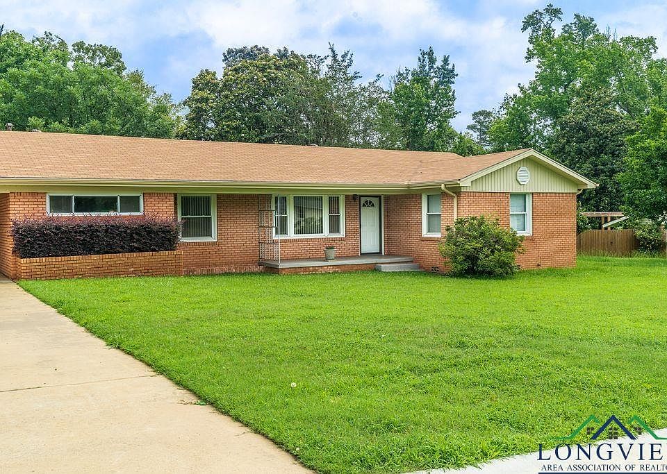 1st image of 305 W Martindale Dr