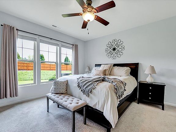 5th image of 524 Brunello Dr