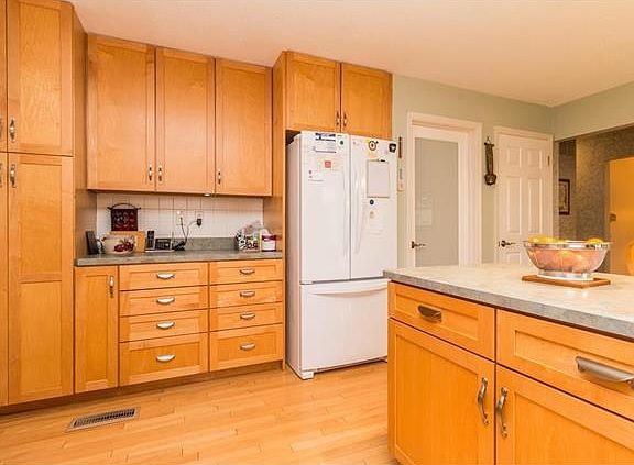 5th image of 11950 Greenwalk Dr