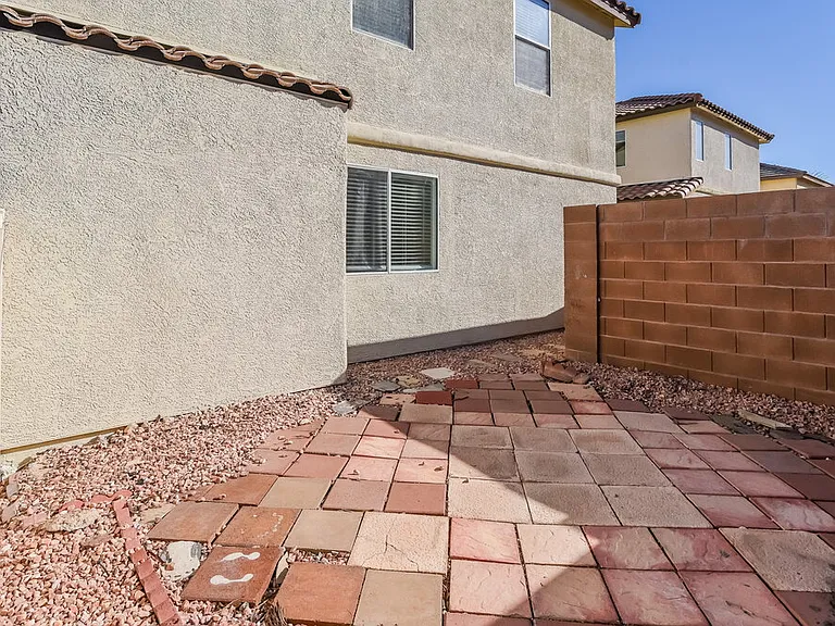 9997 Big Bow Springs Ct — Photo 20