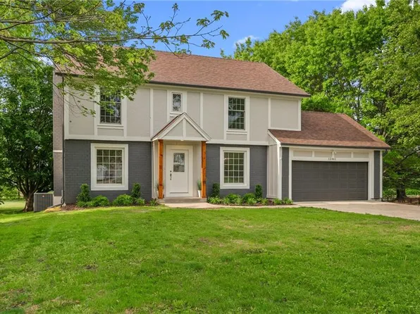 12461 W 154th Ter, Overland Park, KS 66221