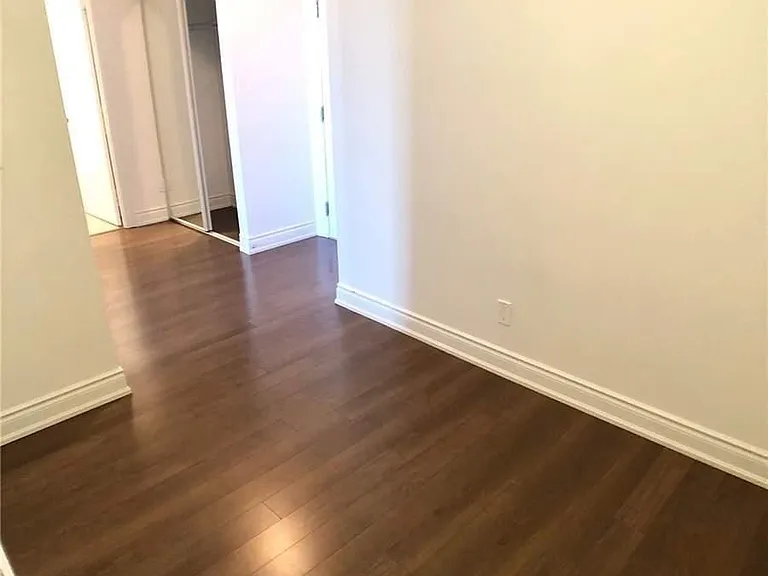 99 S Town Centre Blvd #808 — Photo 31