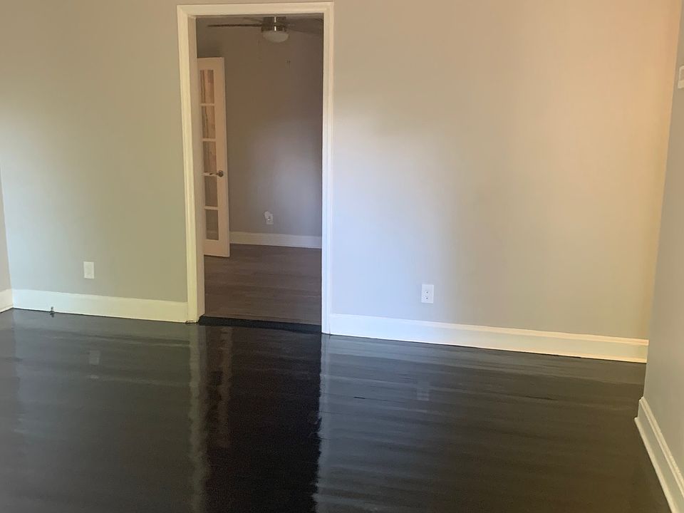 1st image of 2825 Fordwood Dr