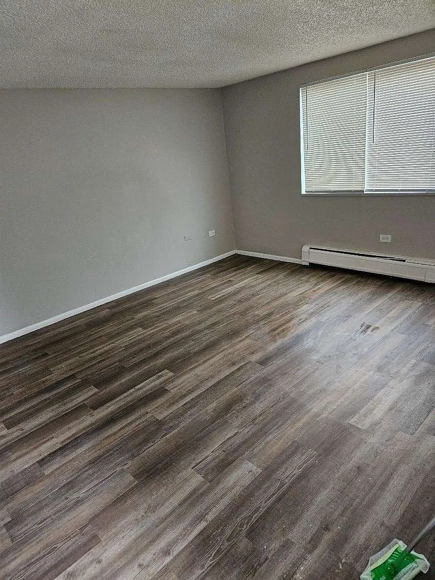 1345 Yosemite Street — Photo 3