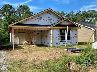 3 Runway Dr NW, Rome, GA 30165