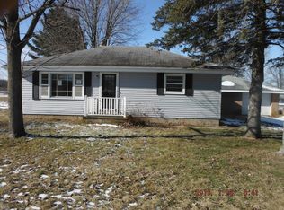 10543 N 12th St, Plainwell, MI 49080