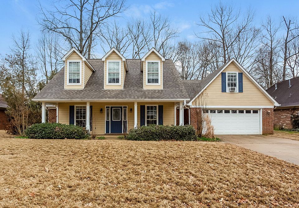 1st image of 5828 Morganton Dr