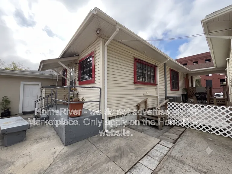 1506 E 18th Ave #1 — Photo 7