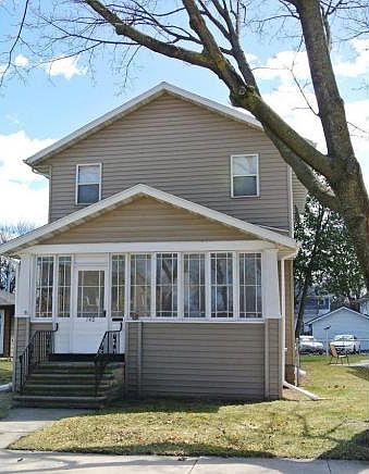 1st image of 140 N Ashland Ave