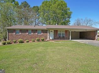 103 Leigh Ln, Carrollton, GA 30117