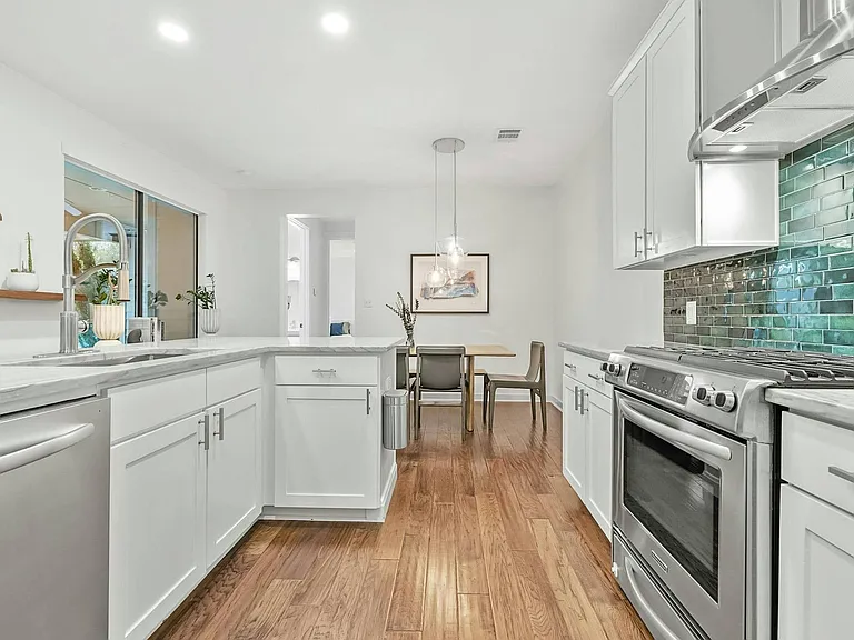 3118 Corbin Ln — Photo 8