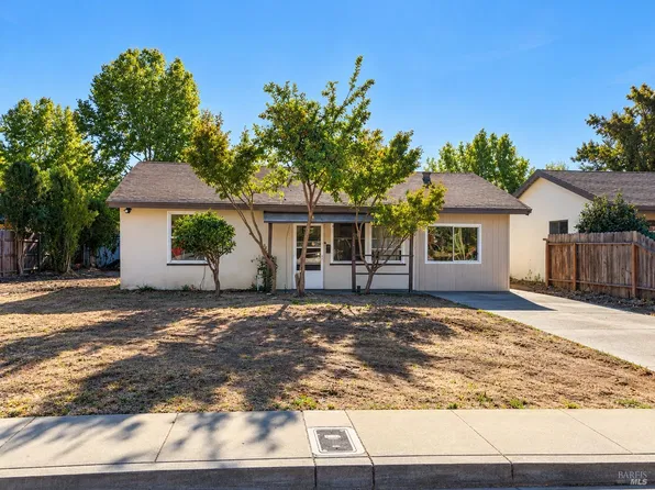 1490 Hemlock Street, Napa, CA 94559
