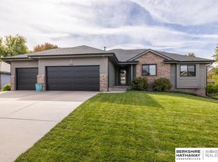 19001 Olive St, Omaha, NE 68136