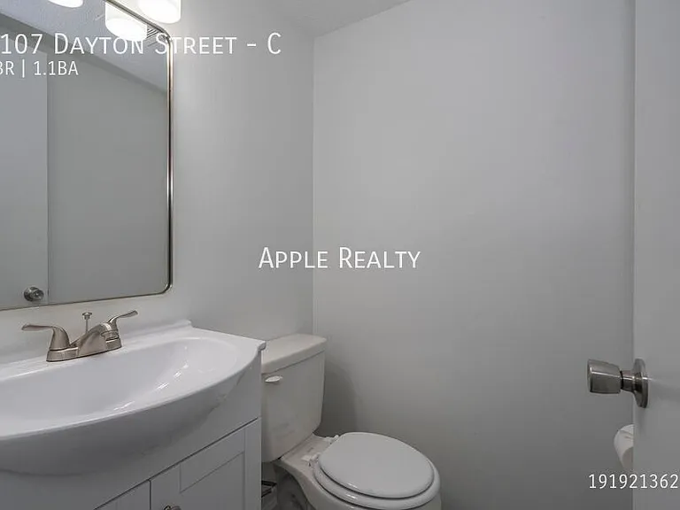 1107 Dayton St #C — Photo 14