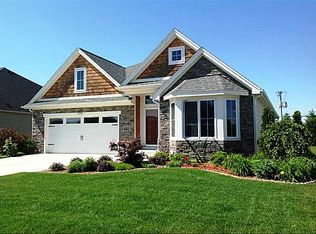 7448 Hickory Valley Dr, Maumee, OH 43537