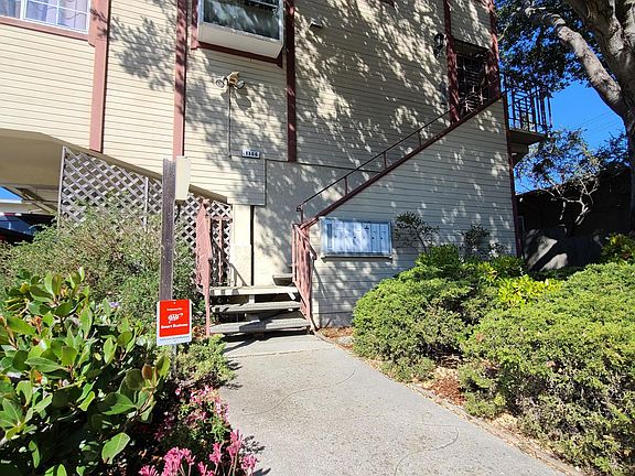 5th image of 1106 Laguna Ave APT 4